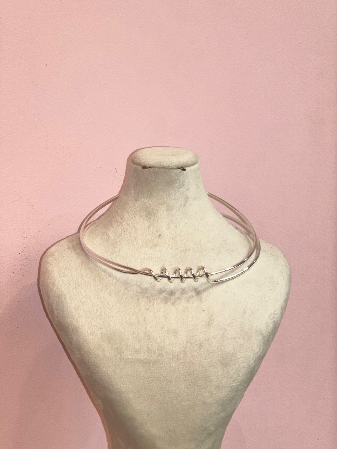 طوق فنری